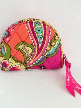 Vera Bradley Curved Zip Coin Change Purse Paisley Pink Cute
